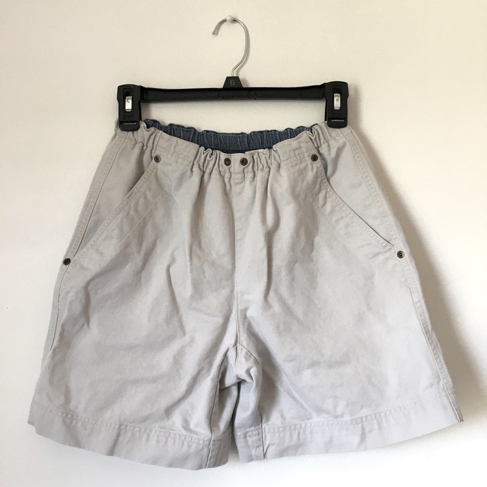 Liz Claiborne High Waist Ruffle Waist Khaki Shorts